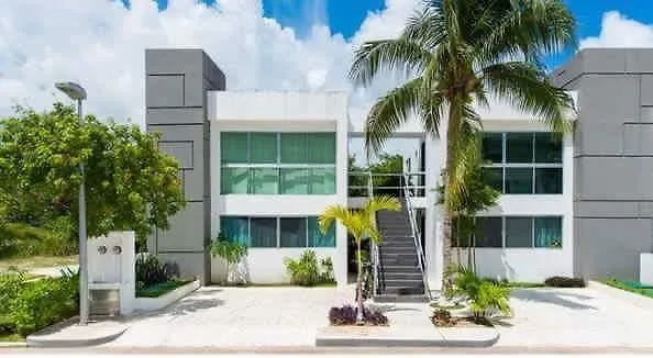 Condominio Anemona プレヤデルカーメン アパート